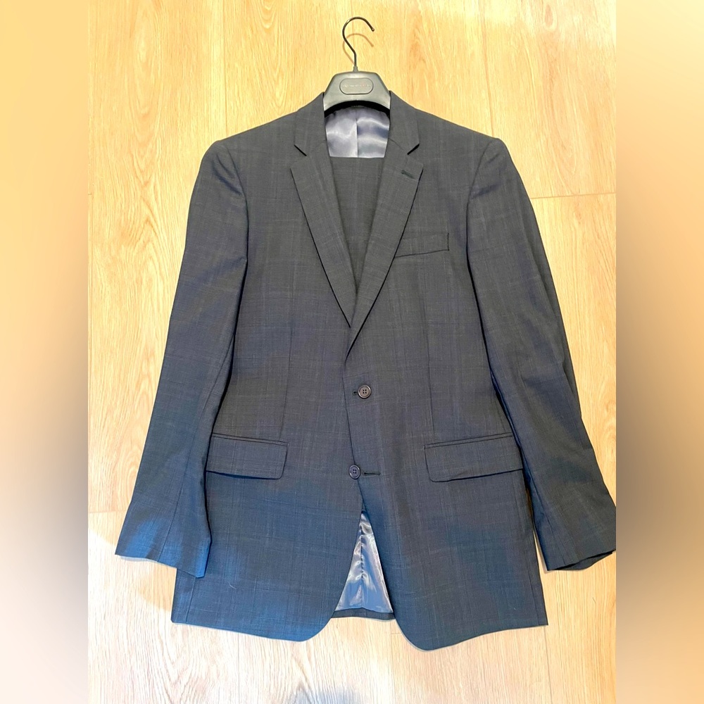 John Varvatos Grey Plaid 2-piece Suit Size 40L
